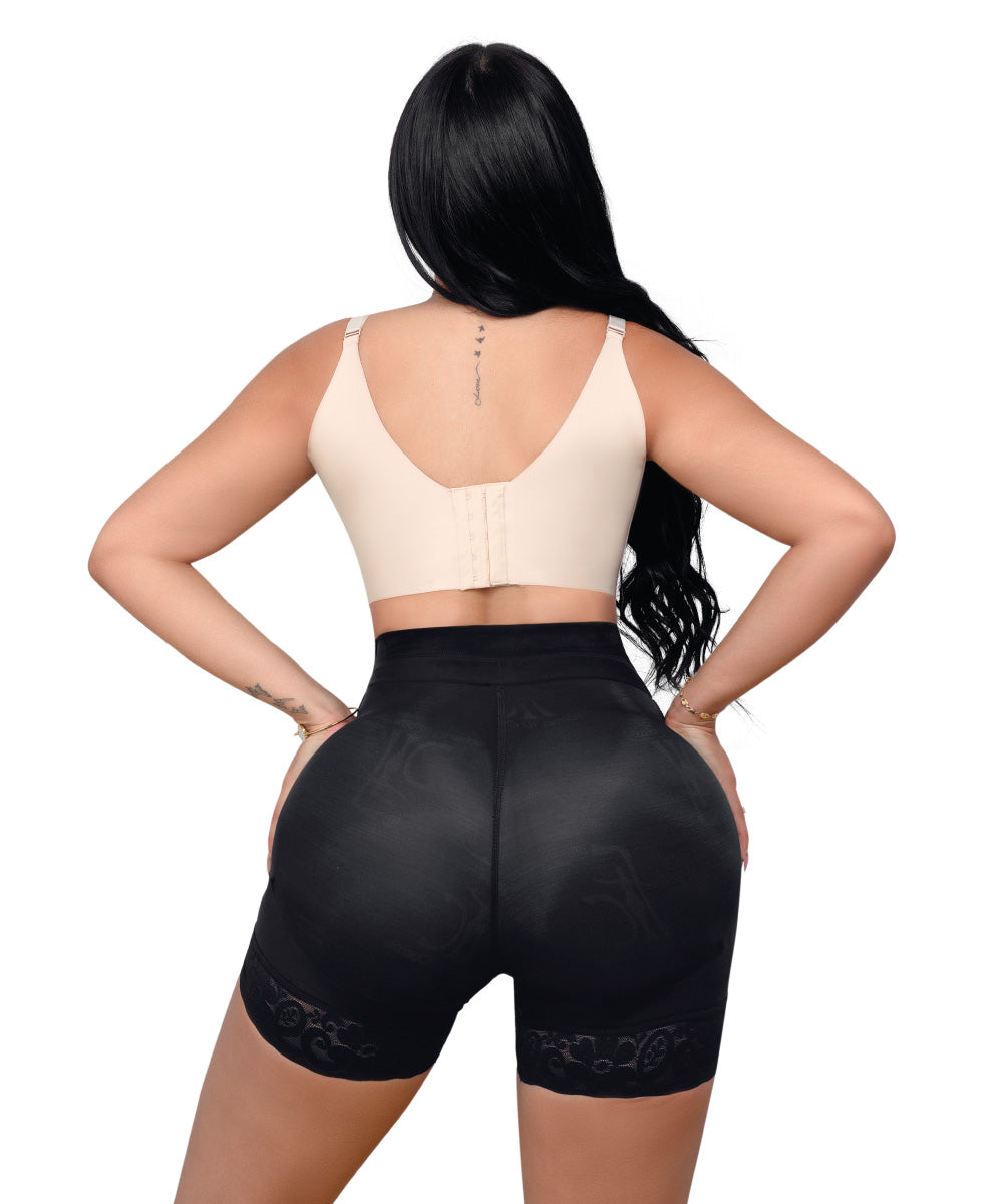 Seamless Shorts Booty-Lifting • Black (Ref. C-145)