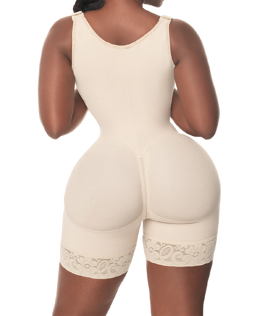 BBL• Open Bust Bodysuit Mid Thigh • Wide Straps • 3 Compression Hook Levels • Perineal Zipper •  Beige •  Black (One Size for Hips and another for Waist) ( Ref. LUXBBL-013 / LUXBBL-213 )