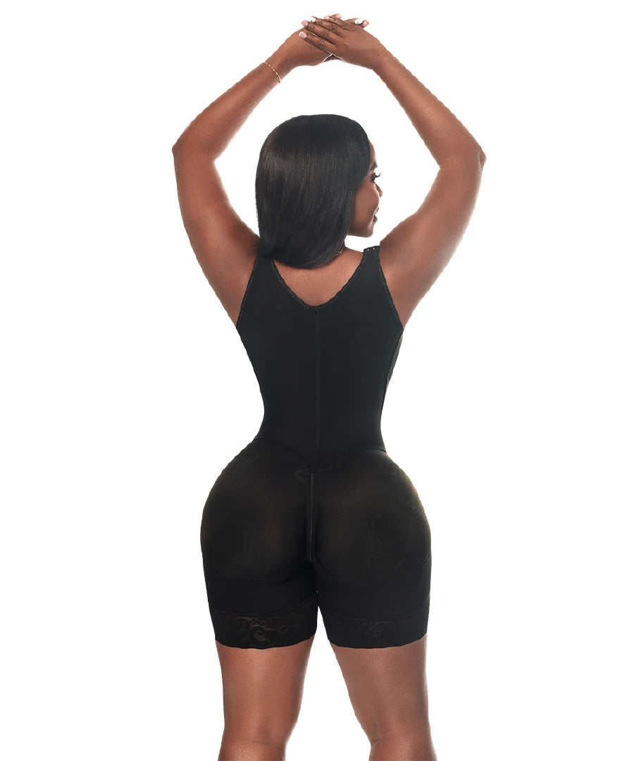 BBL• Open Bust Bodysuit Mid Thigh • Wide Straps • 3 Compression Hook Levels • Perineal Zipper •  Beige •  Black (One Size for Hips and another for Waist) ( Ref. LUXBBL-013 / LUXBBL-213 )
