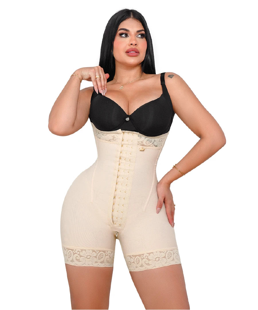 Hourglass body Shape - Luxury Queen (Ref. LUXI-251 | Ref. LUXI-051 )