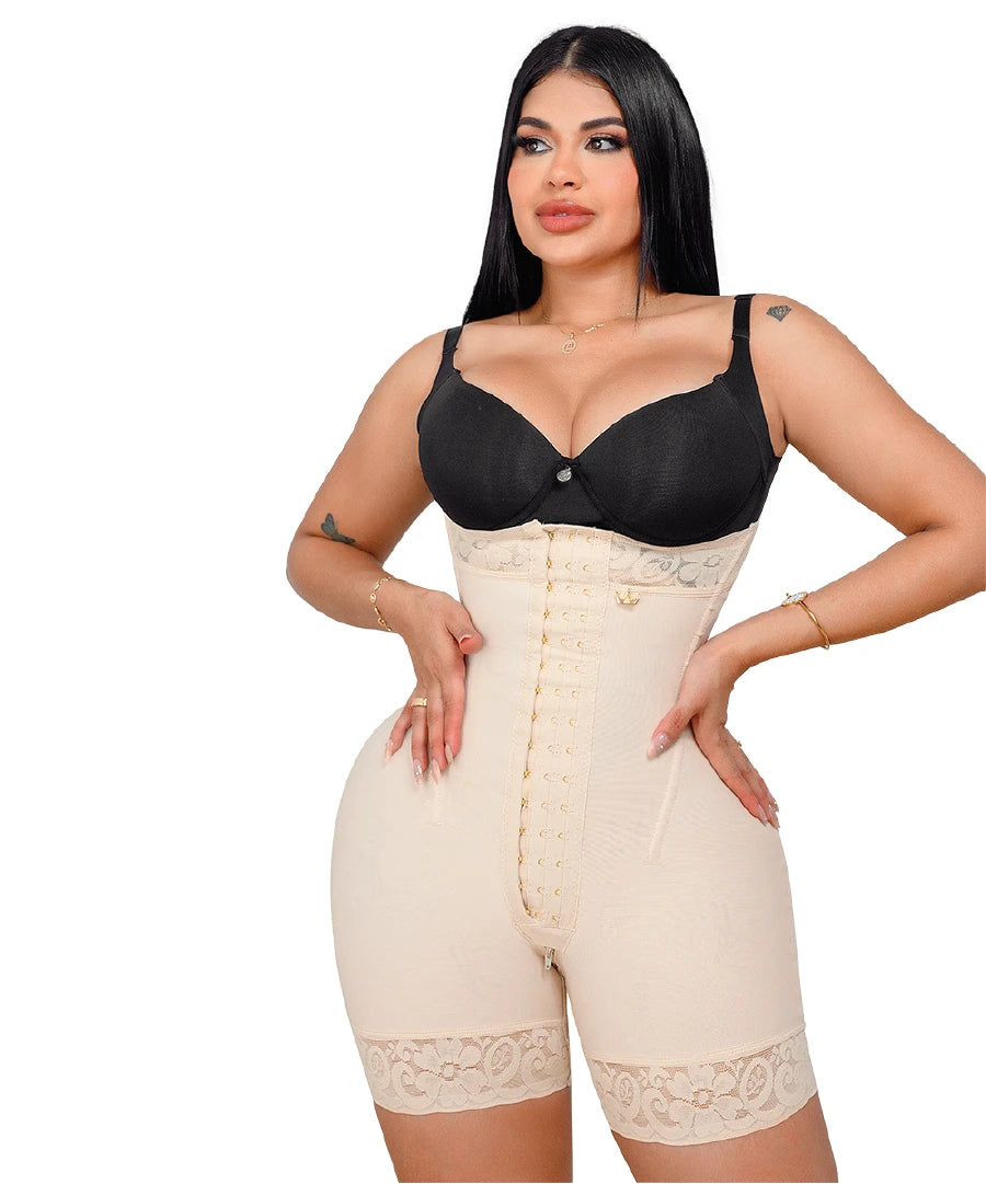 Hourglass body Shape - Luxury Queen (Ref. LUXI-251 | Ref. LUXI-051 )