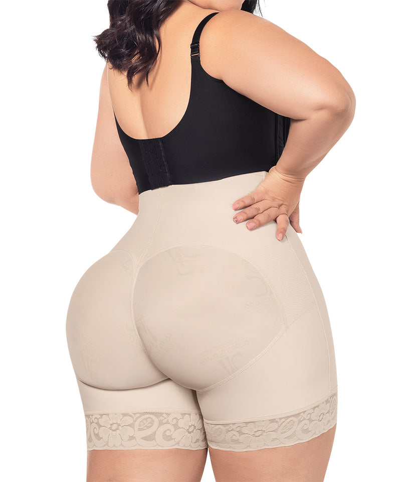Fajas Forma Tu Cuerpo US - Empower your curves and define your figure right  now! ✨ The short girdle is perfect for you, who want a defined waist and  molded buttocks so